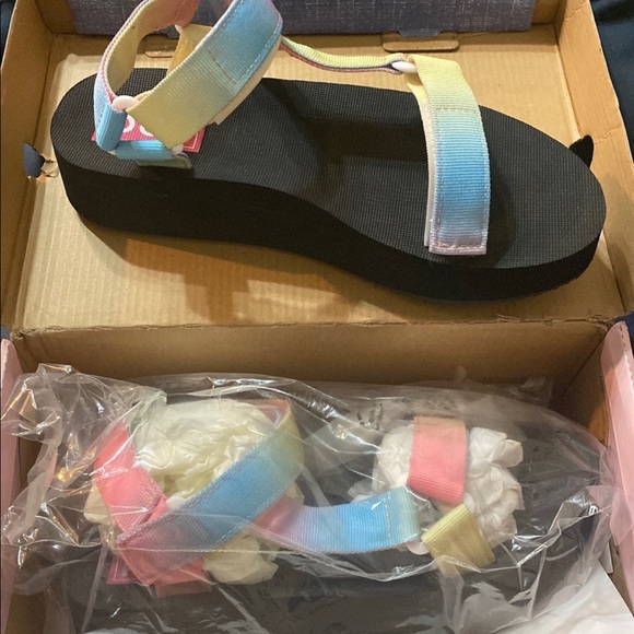 NIOB Pop “Relax” platform sandals - Picture 1 of 4